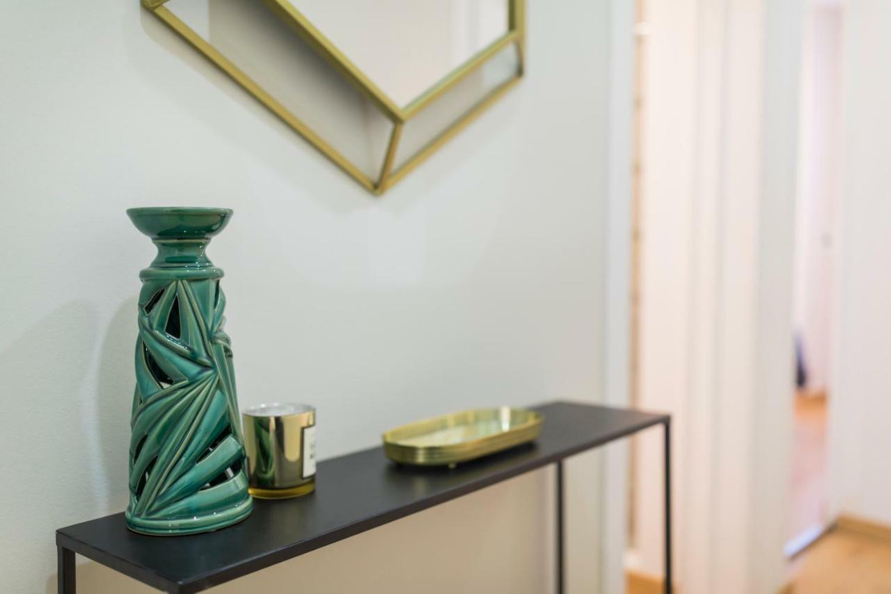 Elegant Lisbon Heart Apartment ภายนอก รูปภาพ