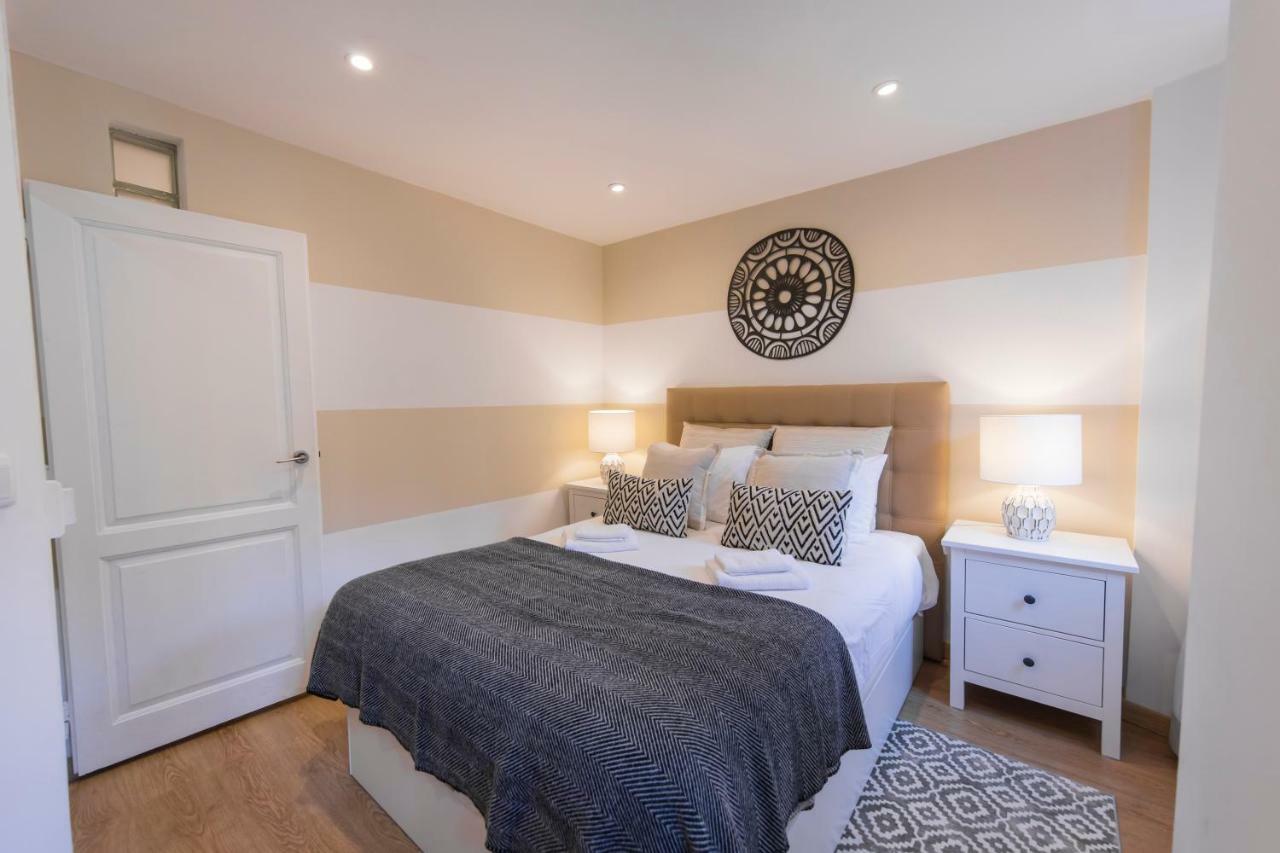 Elegant Lisbon Heart Apartment ภายนอก รูปภาพ